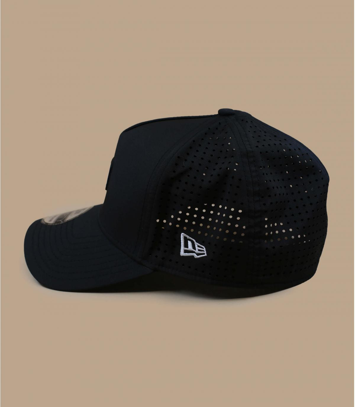 gorra New Era negro